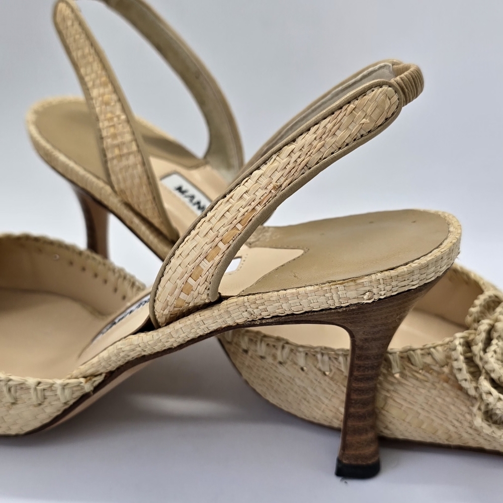 Manolo Blahnik Raffia Slingback Pumps IT36/US6 - Picture 8 of 16